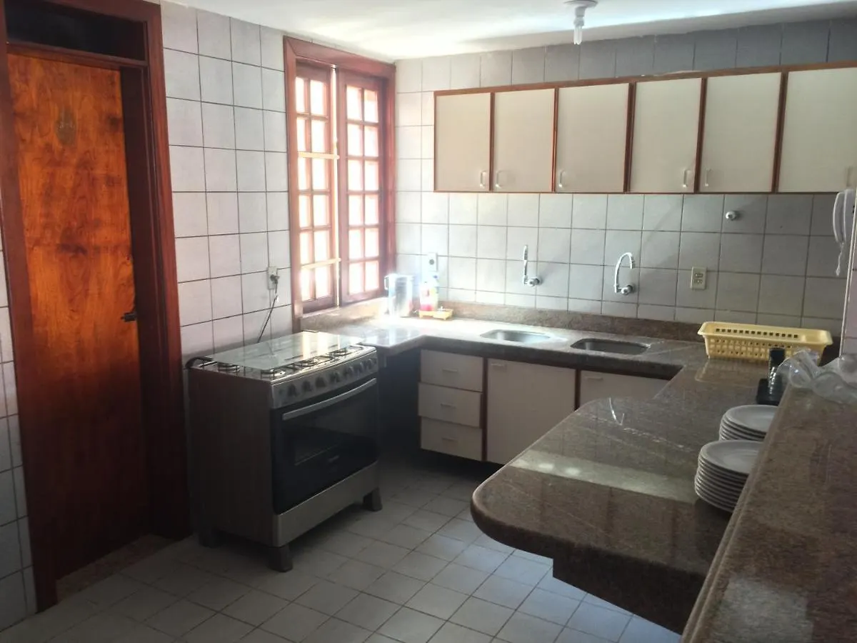 Linda Casa Porto Das Dunas: 4 Suites, Churrasqueira E Piscina Fortaleza  Holiday home